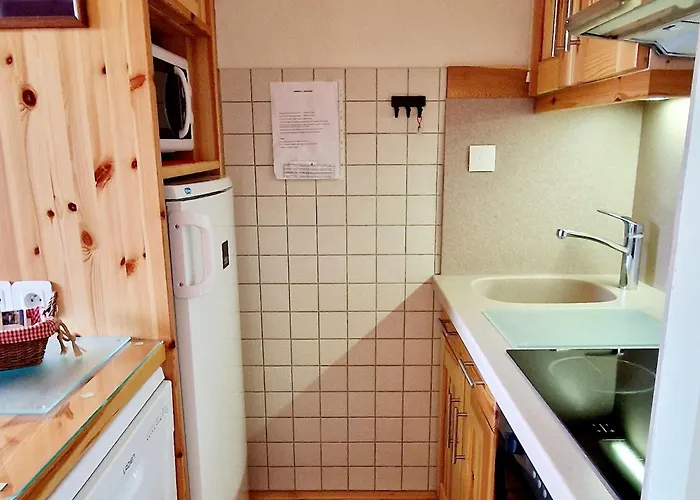 46m² Pour 6 Pers, Proche Pistes Et Commerces, Balcon Expose Est - Fr-1-755-13 아파트 *